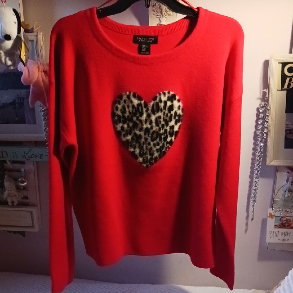 Rachel Zoe Vibrant Red Knit Sweater With Fuzzy Leopard Heart  XL Gorgeous! 🐆♥️